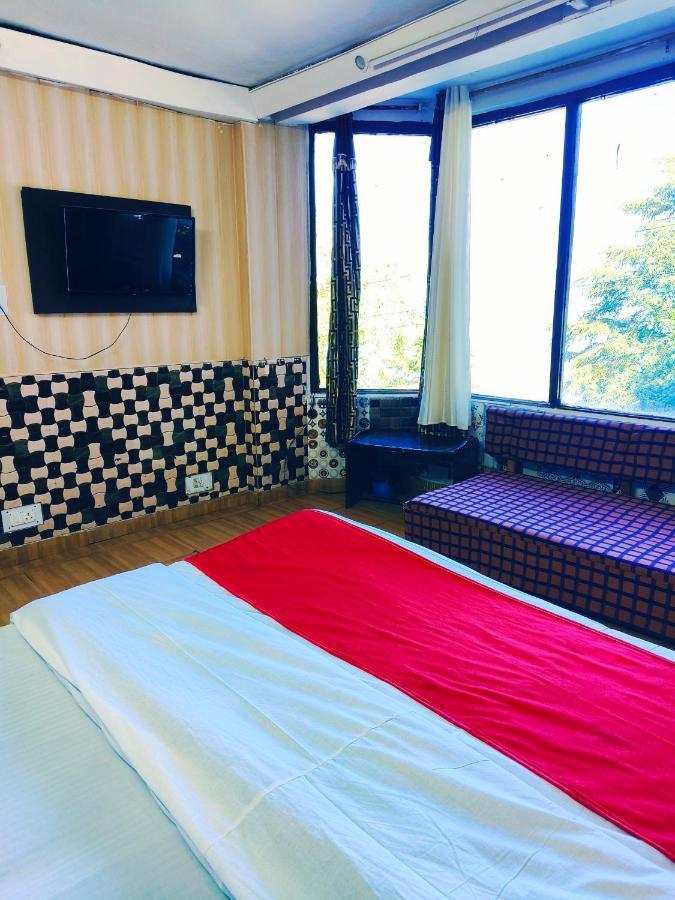 Hotel Holiday Dalhousie - Near Ghandhi Chowk Mall Road Dış mekan fotoğraf