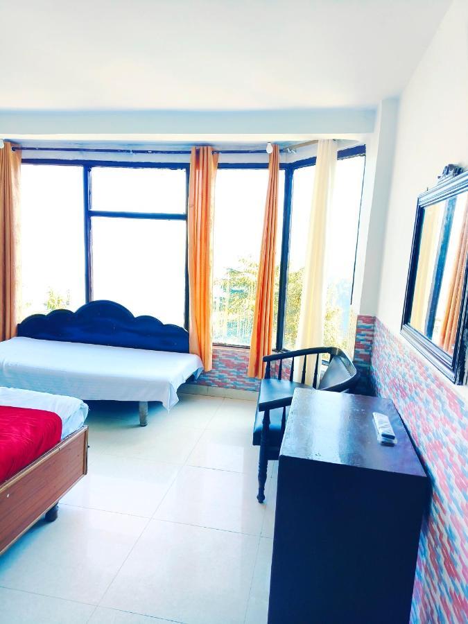 Hotel Holiday Dalhousie - Near Ghandhi Chowk Mall Road Dış mekan fotoğraf