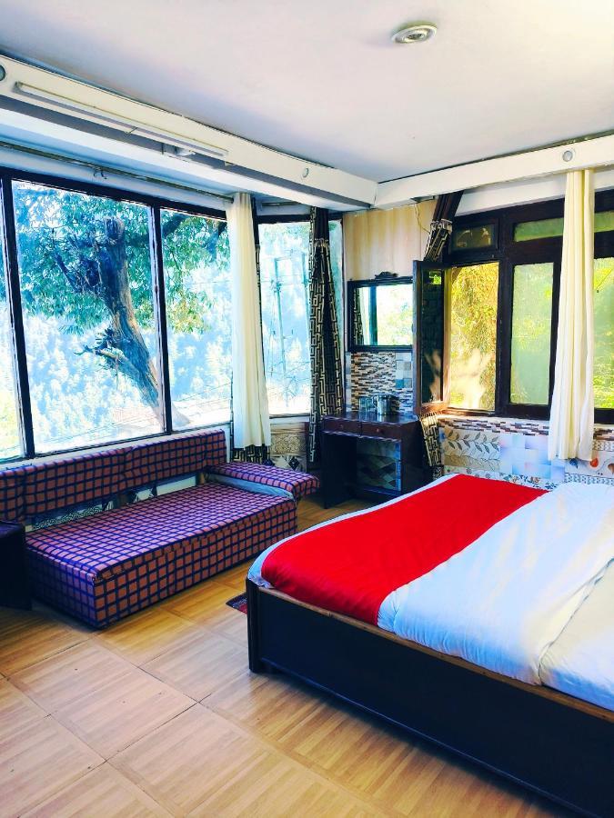Hotel Holiday Dalhousie - Near Ghandhi Chowk Mall Road Dış mekan fotoğraf