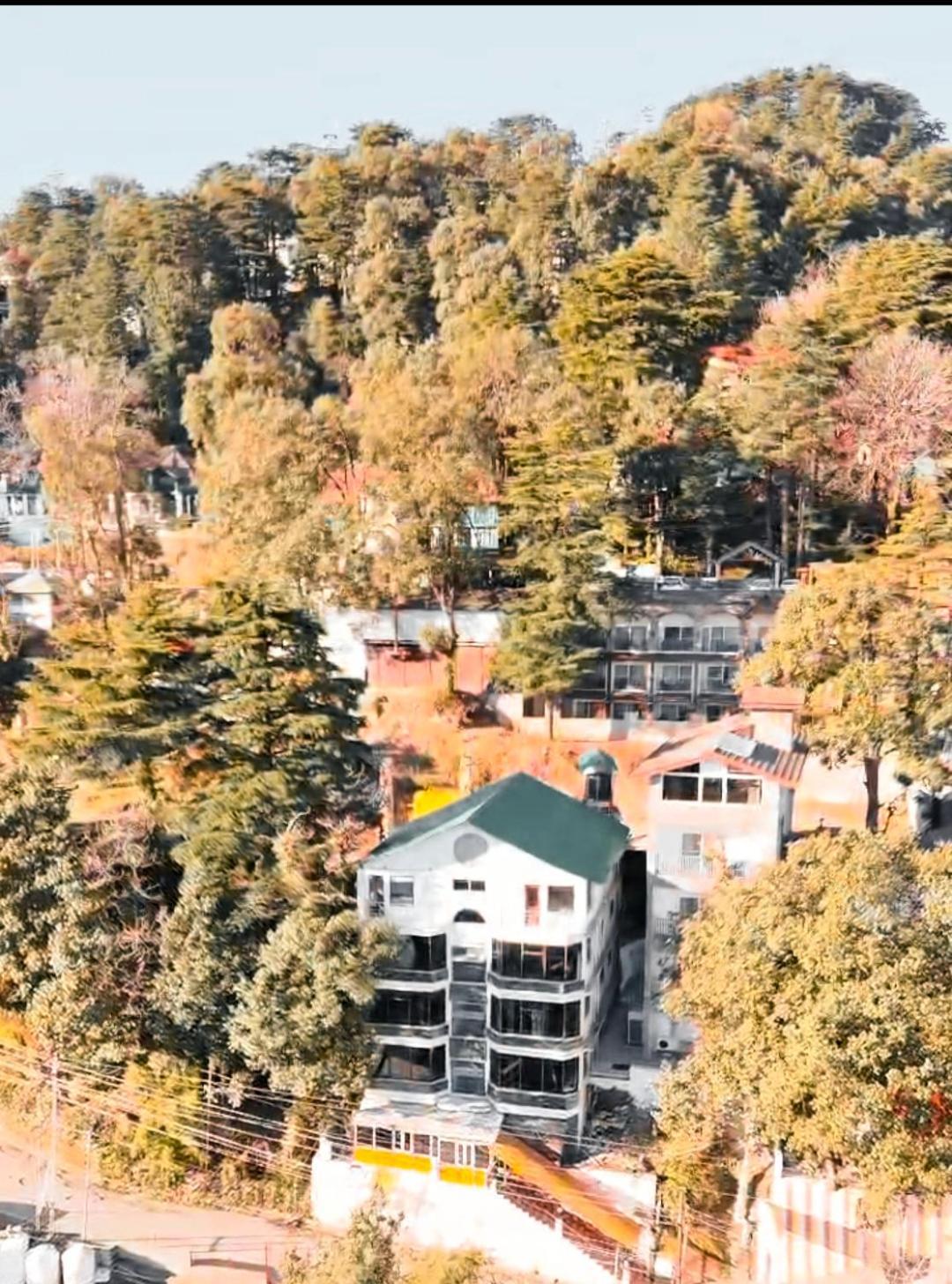 Hotel Holiday Dalhousie - Near Ghandhi Chowk Mall Road Dış mekan fotoğraf